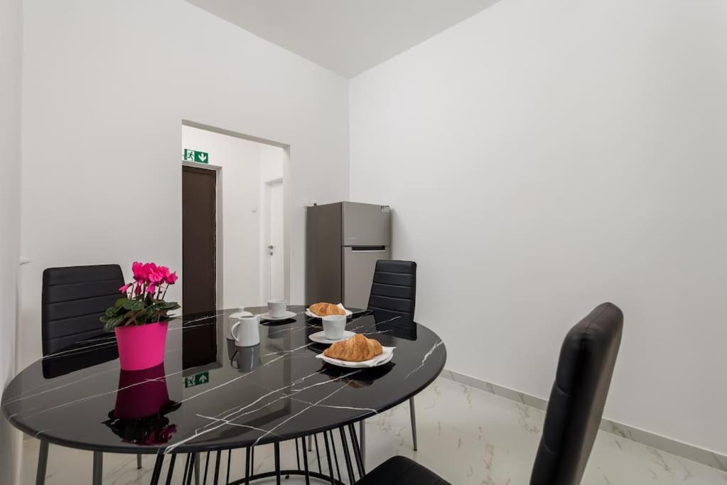 Apartman Jasmina 2 Rijeka Exteriör bild