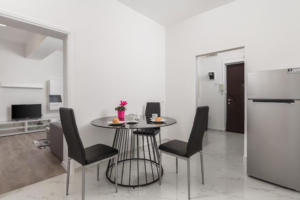 Apartman Jasmina 2 Rijeka Exteriör bild